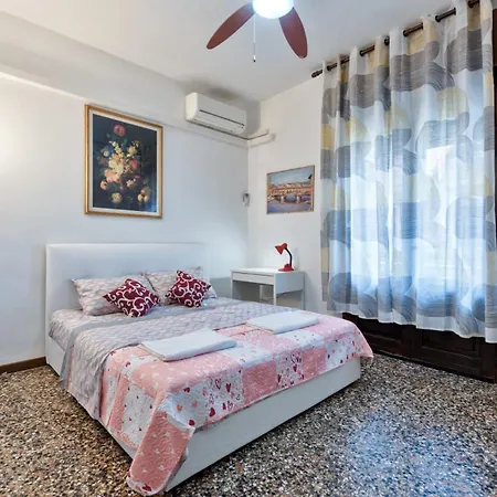 Mahdi Venice Bed and breakfast
