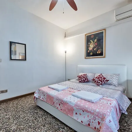 Bed and breakfast Mahdi Venice