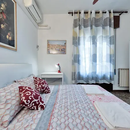 Mahdi Venice Bed and breakfast